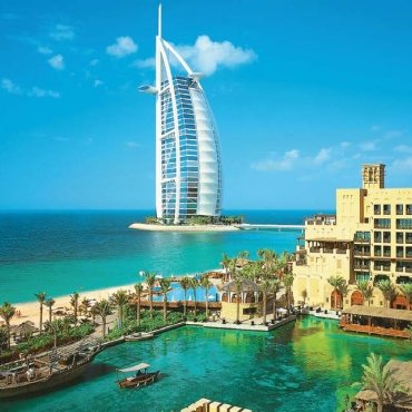 Sejul in Dubai, Abu Dhabi 8 zile, 7 nopti Hotel 4* (12-19 decembrie  2025), transport Avion