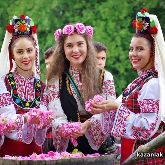 Excursie Circuit 2 zile - Festivalul Trandafirilor Kazanlak, 7-8 Iunie 