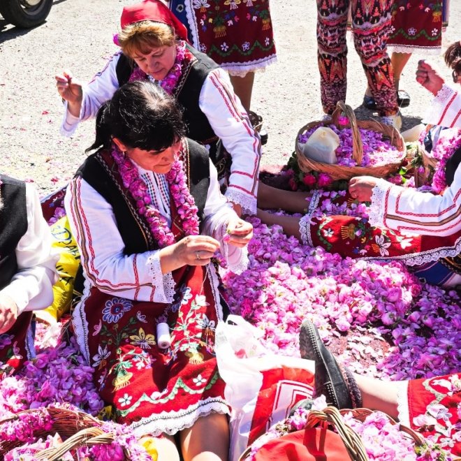 Excursie Circuit 2 zile - Festivalul Trandafirilor Kazanlak, 7-8 Iunie 