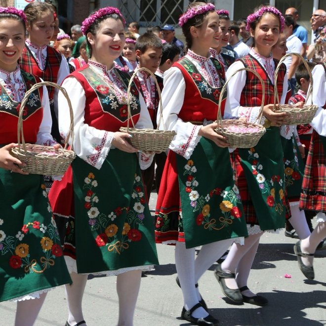 Excursie Circuit 2 zile - Festivalul Trandafirilor Kazanlak, 7-8 Iunie 