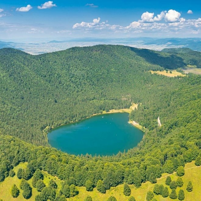 Oferta: 50% Reducere la a 2-a Persoana 💣 Excursie o zi - Lacul Sfanta Ana si Tinovul Mohos, 30 August 