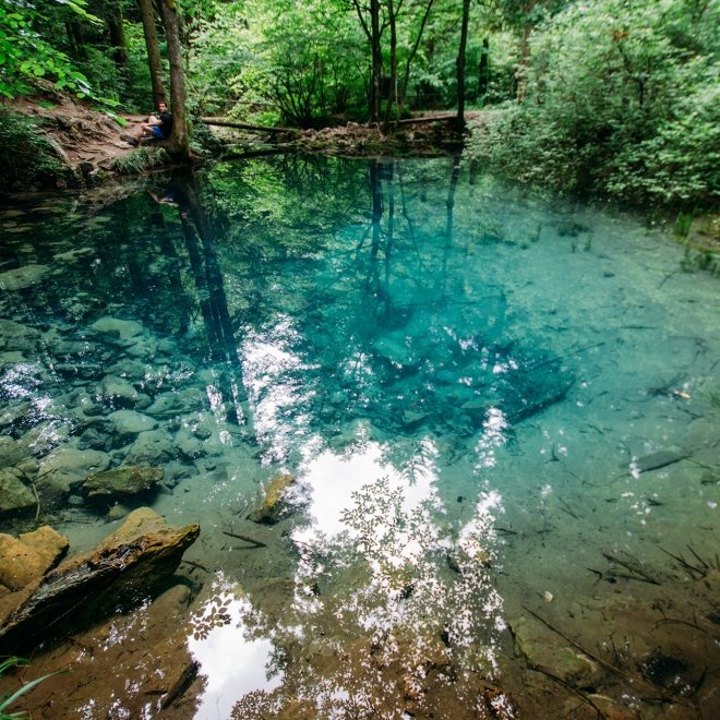 🍂 Anotimpuri în Cheile Nerei – Beusnita | 4 Zile de Natura Salbatica, Ape Turcoaz si Liniste de Toamna