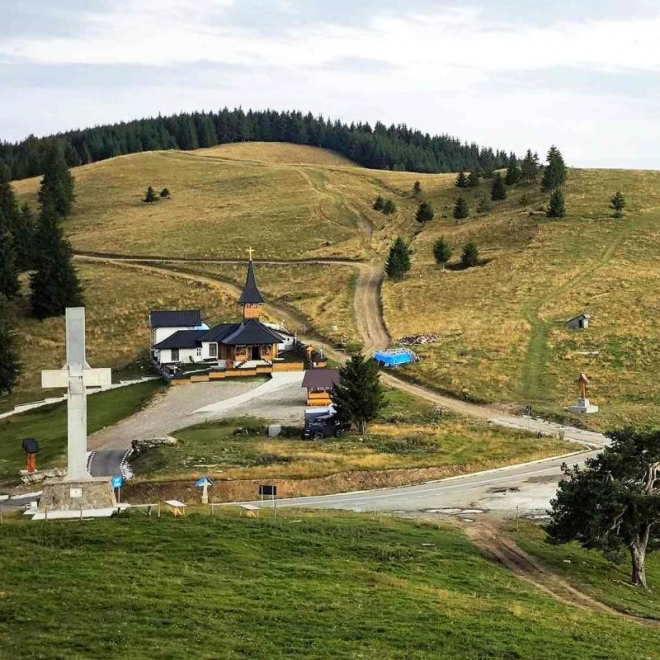 Pe urmele legendelor Moldovei – Bucovina, mănăstiri, lacuri și povești nemuritoare | 17-19 iulie   | Transport autocar 