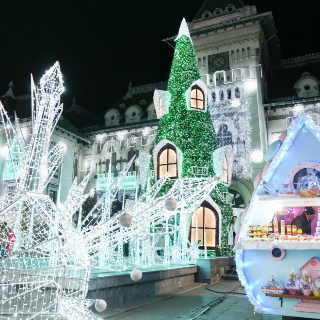 Targul De Craciun de La Craiova, 20 decembrie, Excursie de o Zi cu Autocarul