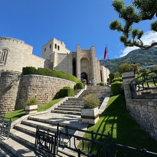 Revelion exotic aproape de casă – Albania te așteaptă!|  29 decembrie 2025 – 2 ianuarie 2026 | Autocar 