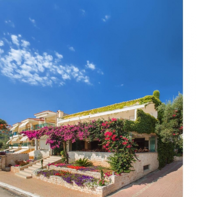 Grecia te cheamă! Descoperă Loutra Agia Paraskevi – plajă, spa termal și relaxare totală  - 20-27 iunie 2026 - sejur cu autocar 