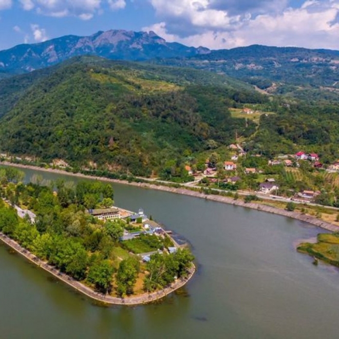  REVELION 2027 LA CĂCIULATA – SPA, PETRECERE ȘI EXPERIENȚE PE VALEA OLTULUI! 30 decembrie - 2 ianuarie 2027