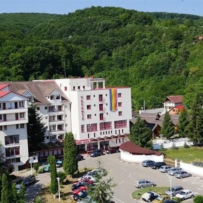 🍂 Balul Gospodarilor la Geoagiu-Băi – relaxare, plimbări și petrecere | 23–25 octombrie 2026