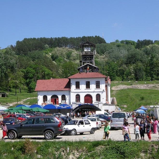 🎉 Petrecerea Lyod Tour la Slănic Prahova – Salină, voie bună și tort! | 24 octombrie 2026