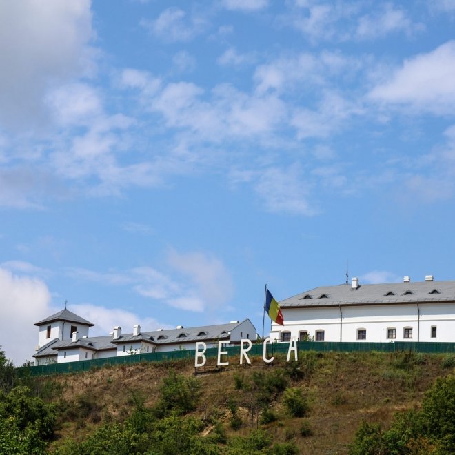 Sa cunoastem Buzaul, 10 noiembrie, Excursie de o Zi cu Autocarul